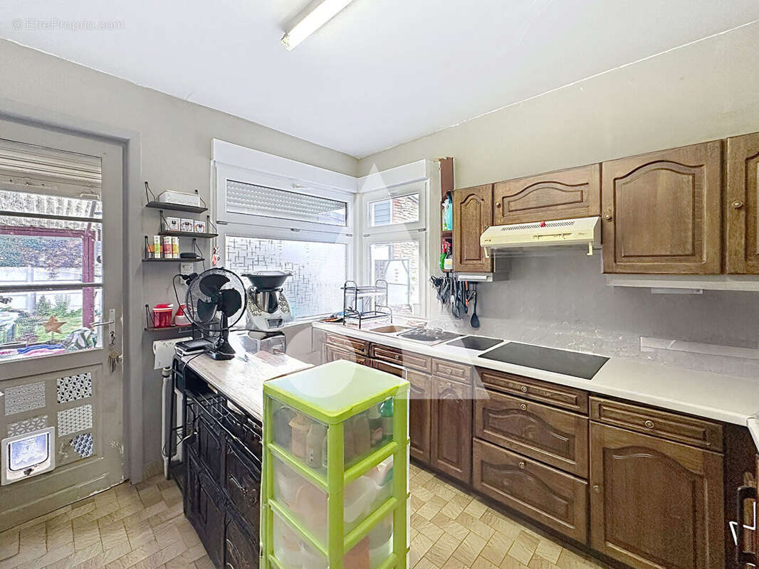 Maison à VIEUX-CONDE