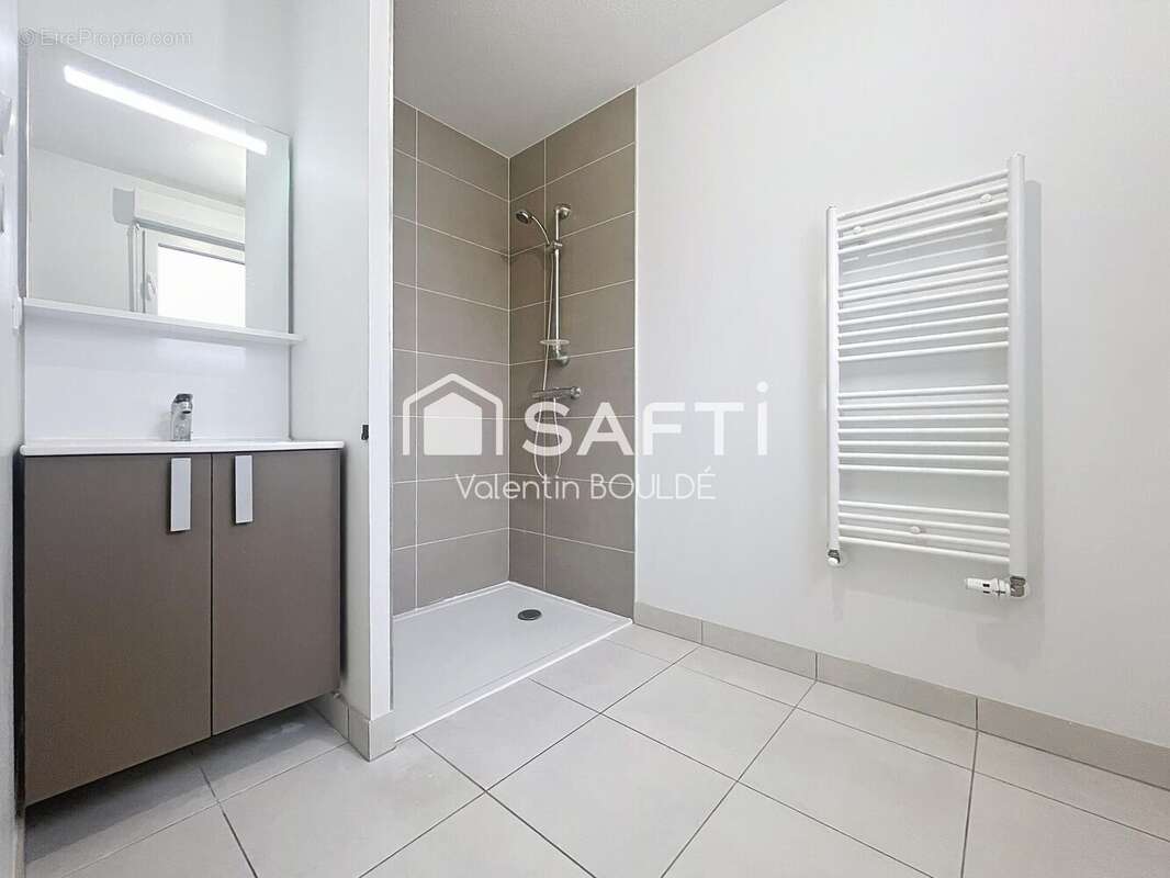 Photo 8 - Appartement à LORMONT