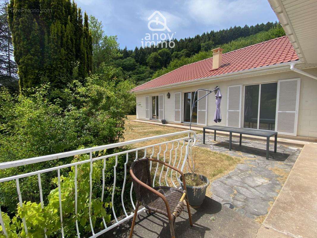 Spacieuse Maison de 185 m2 de Plain-Pied avec Vue Dominante - photo 16