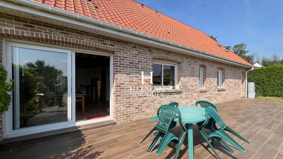 Maison à MOULLE