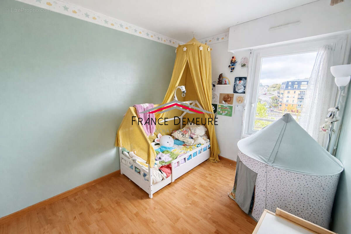 Appartement 70 m² à Franconville  - photo 7