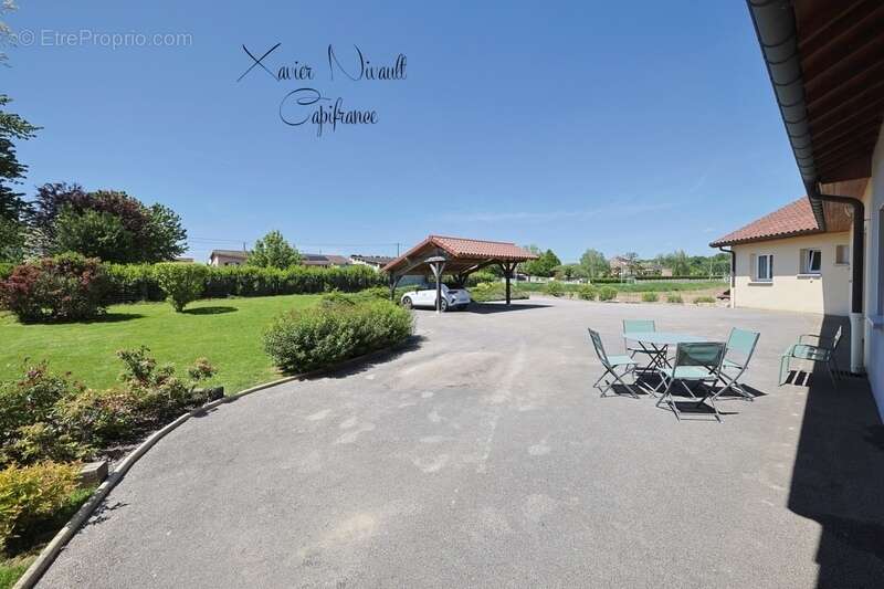 Maison à SAINT-AMOUR