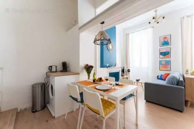 Appartement à MARSEILLE-2E