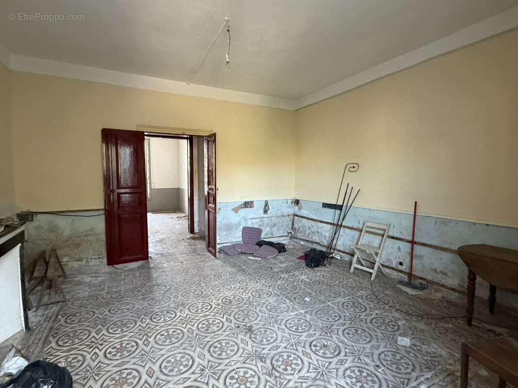 Maison de caractère avec jardin et remise  fort potentiel au cur de pomérols - photo 9