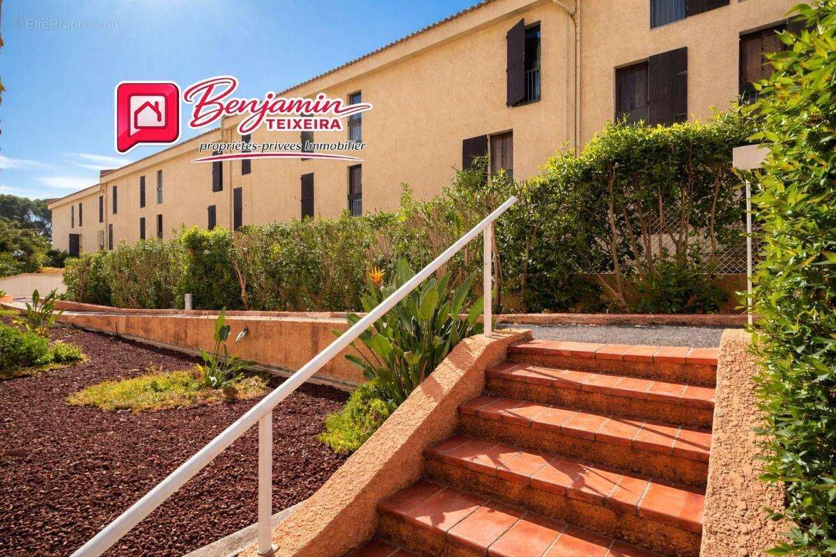 Appartement à FREJUS