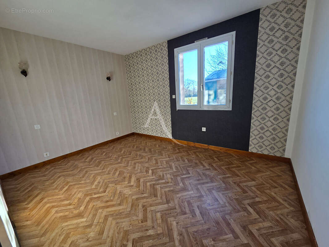 Maison à LE POIRE-SUR-VIE