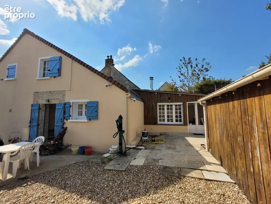 Maison 113 m² à Noce  - photo 2