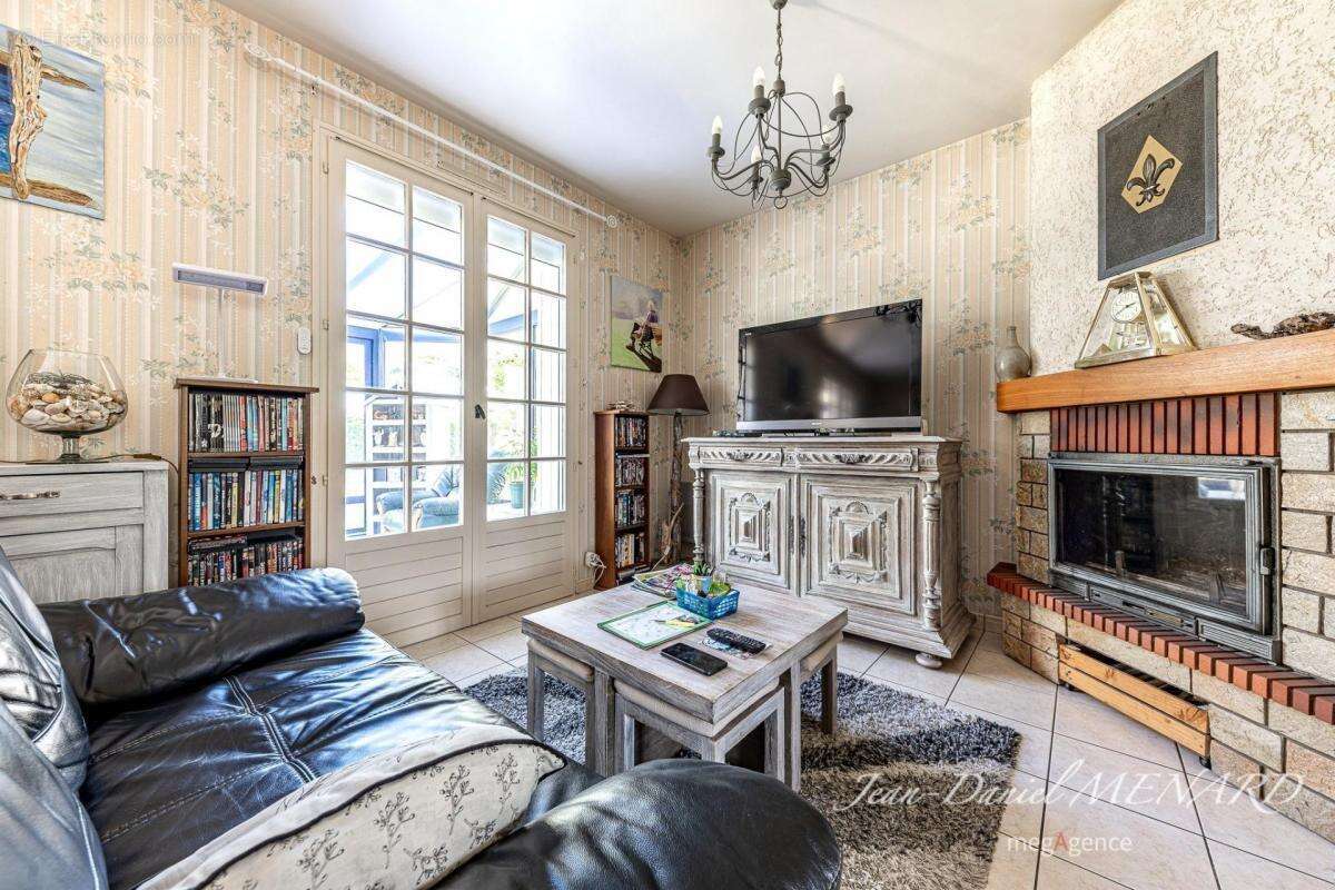 Maison à LE VIVIER-SUR-MER