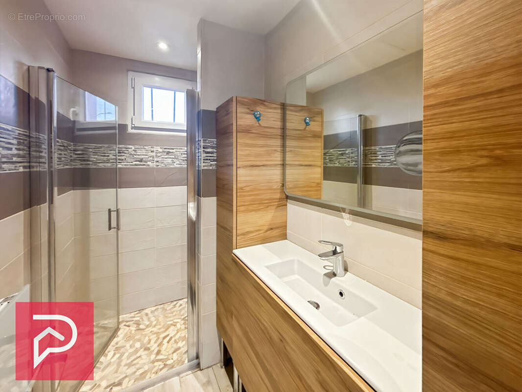 Maison à BEAUMONT-LE-ROGER