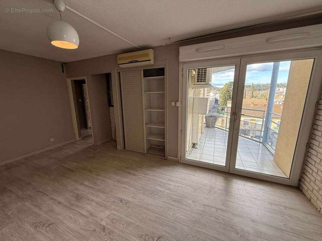 Appartement 54 m² à Bagnols-Sur-Ceze  - photo 3