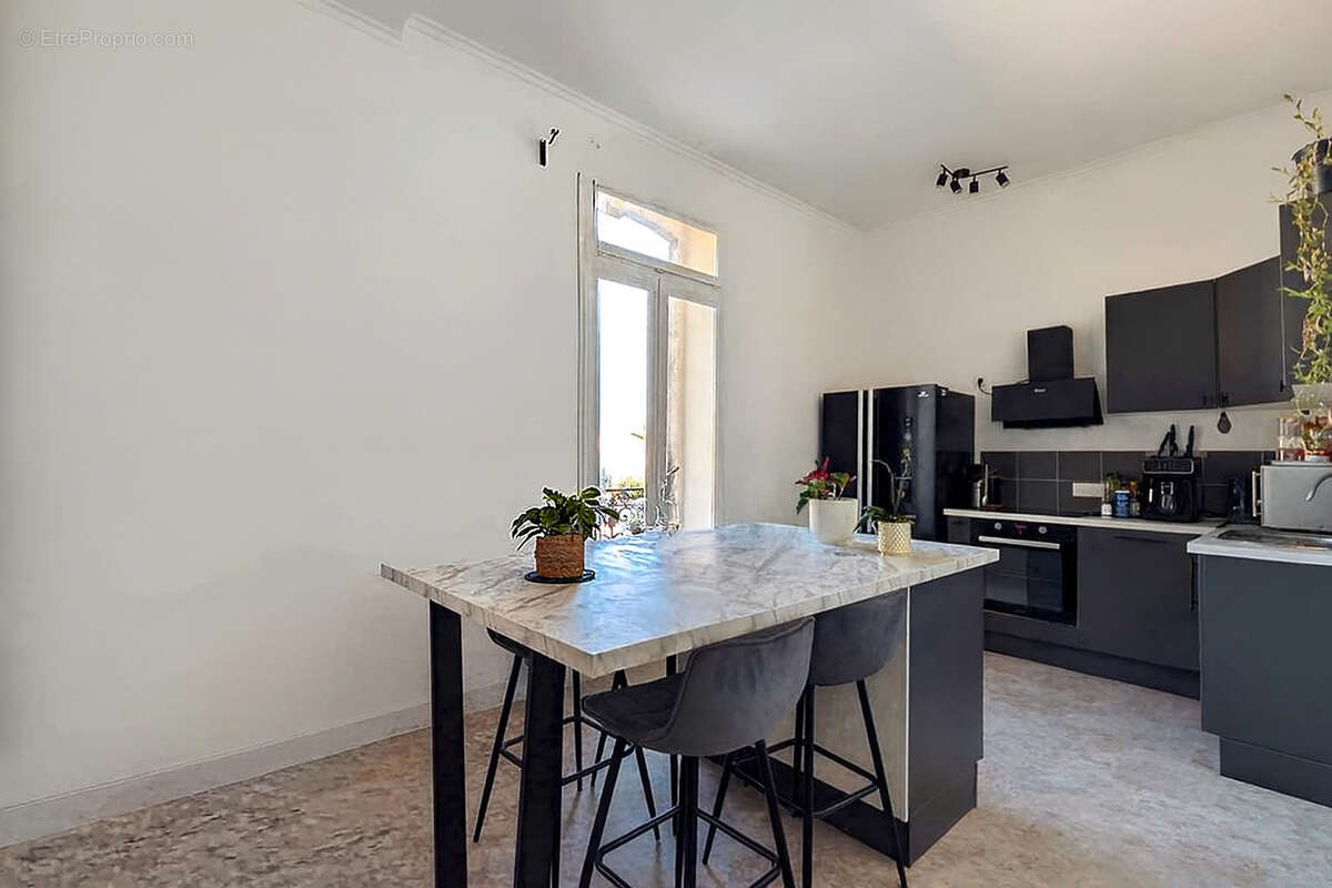 Appartement à SAINT-JEAN-DE-VEDAS