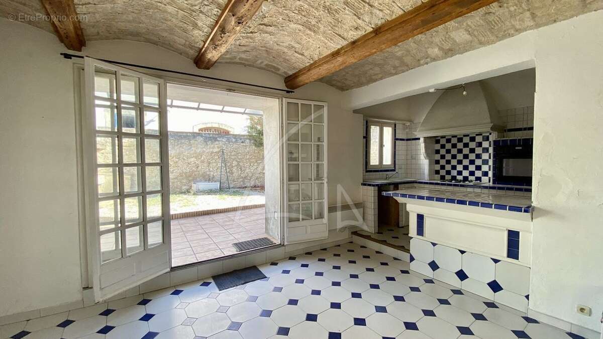 Maison à LUNEL-VIEL