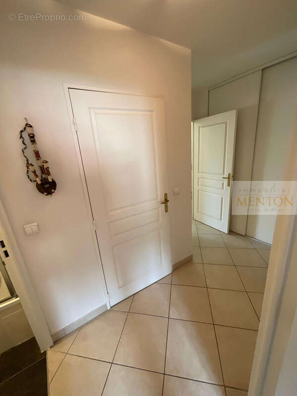 Appartement à ROQUEBRUNE-CAP-MARTIN