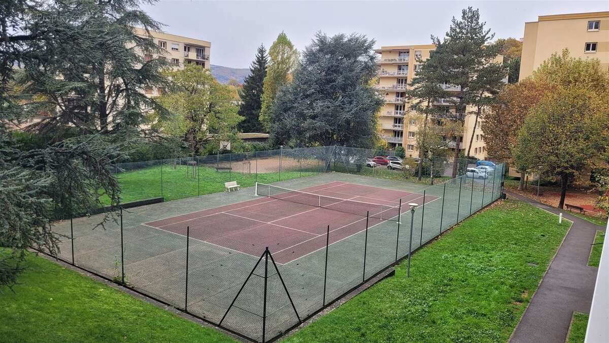Appartement à FONTAINES-SUR-SAONE