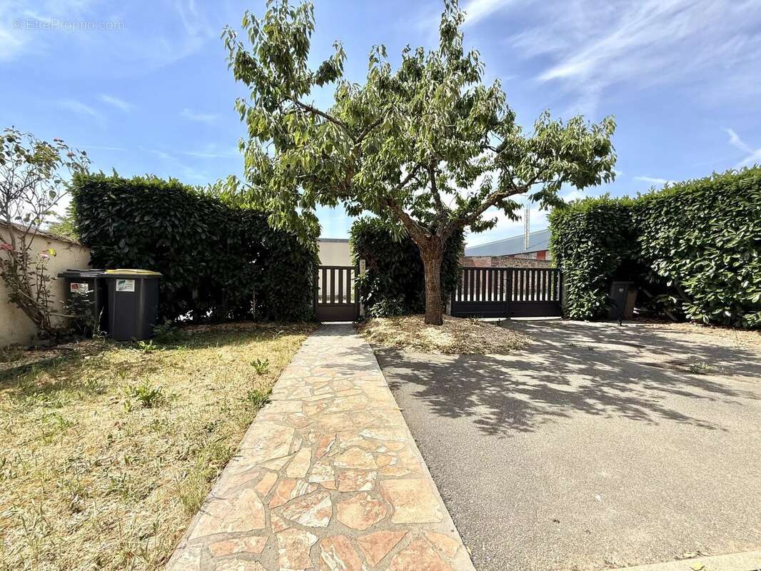 GRAVIGNY - Maison F5 de 88 m2 - photo 2
