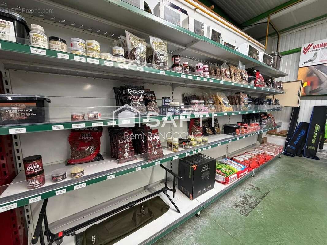 Commerce 338 m² à Arques  - photo 2