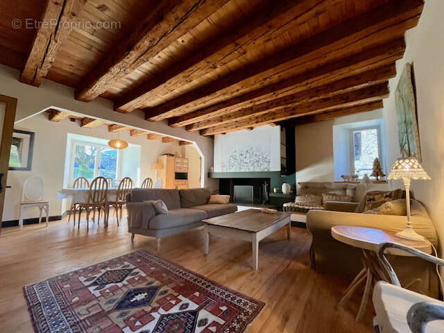 Maison à CAZAUX-DEBAT