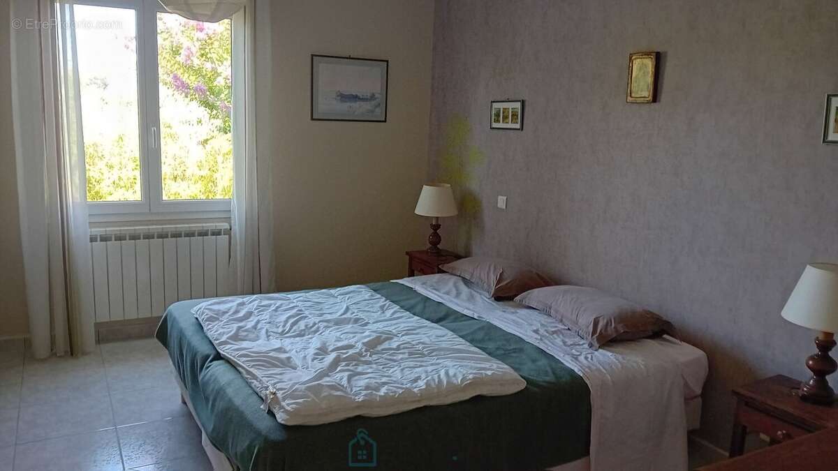 Maison à SAINT-SULPICE-DE-ROYAN