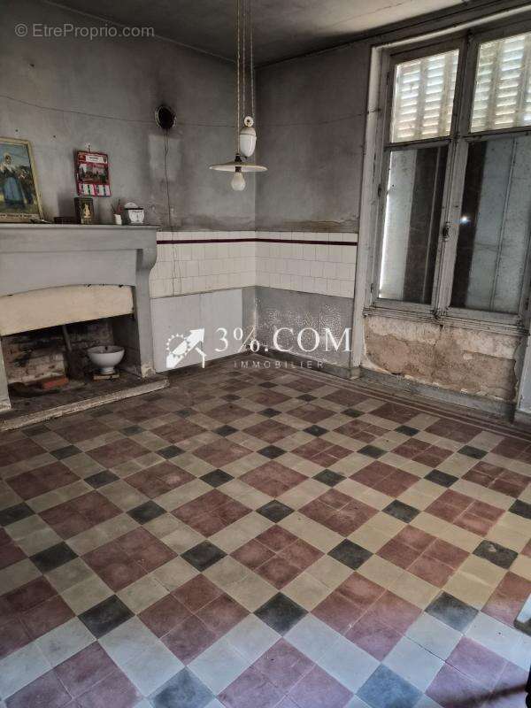 Maison à CHAUVIGNY