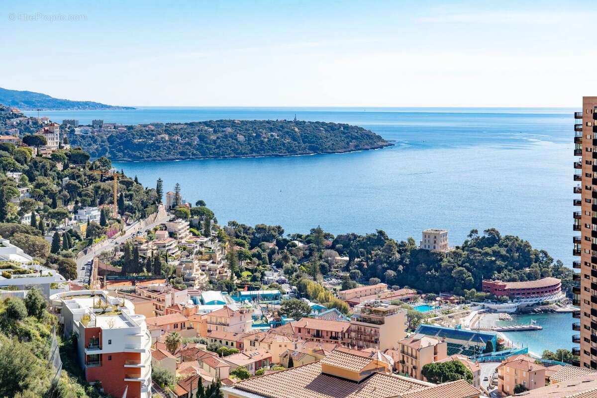 Appartement à BEAUSOLEIL