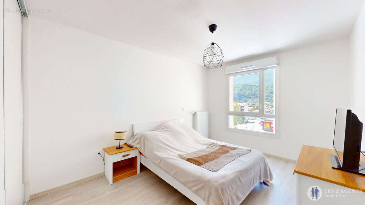 Appartement Échirolles T4 récent de 82 m² avec terrasse et garage - photo 10