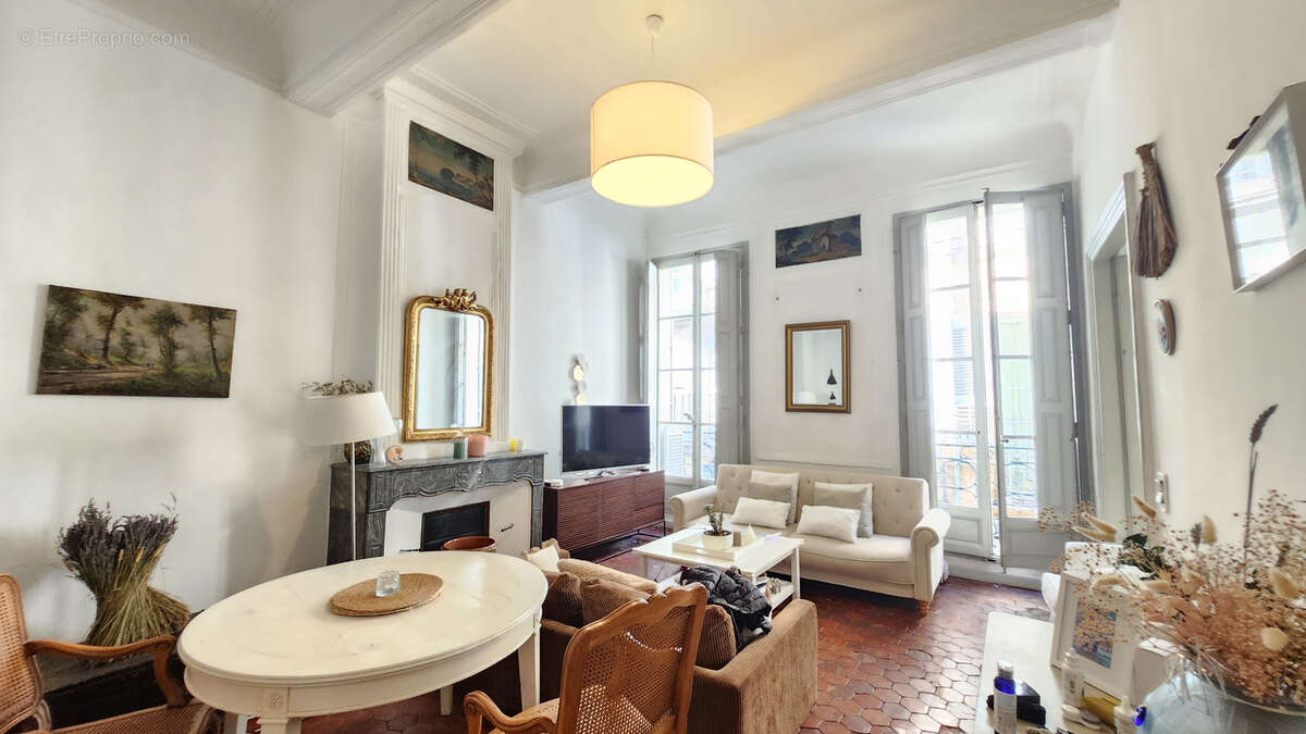 Appartement à AIX-EN-PROVENCE