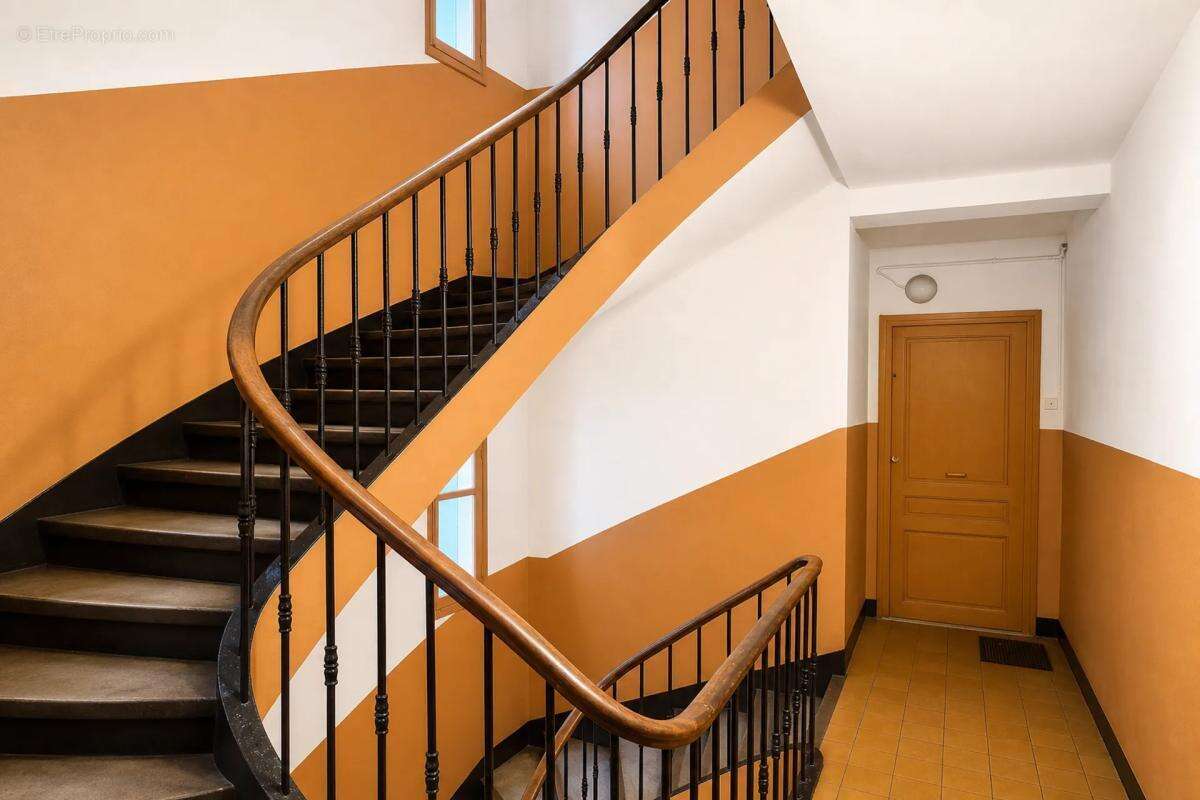 Appartement à MARSEILLE-15E