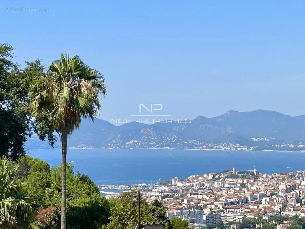 Maison à CANNES