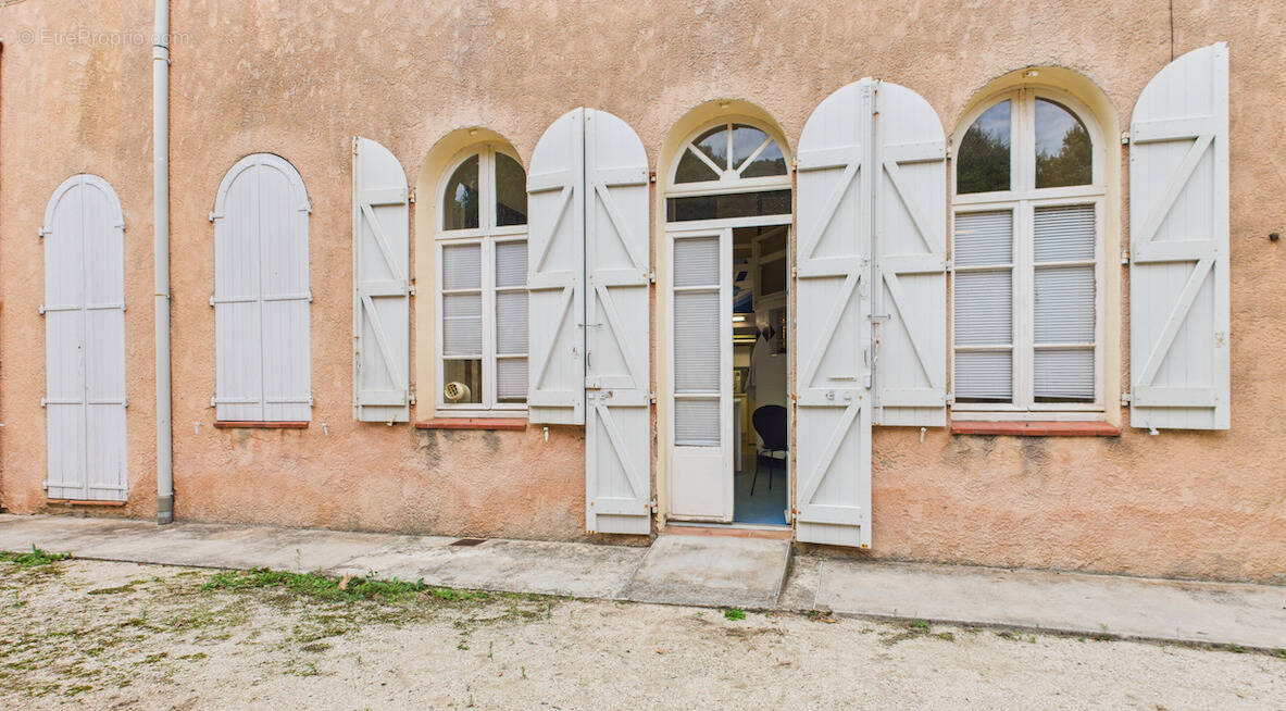 Appartement à HYERES