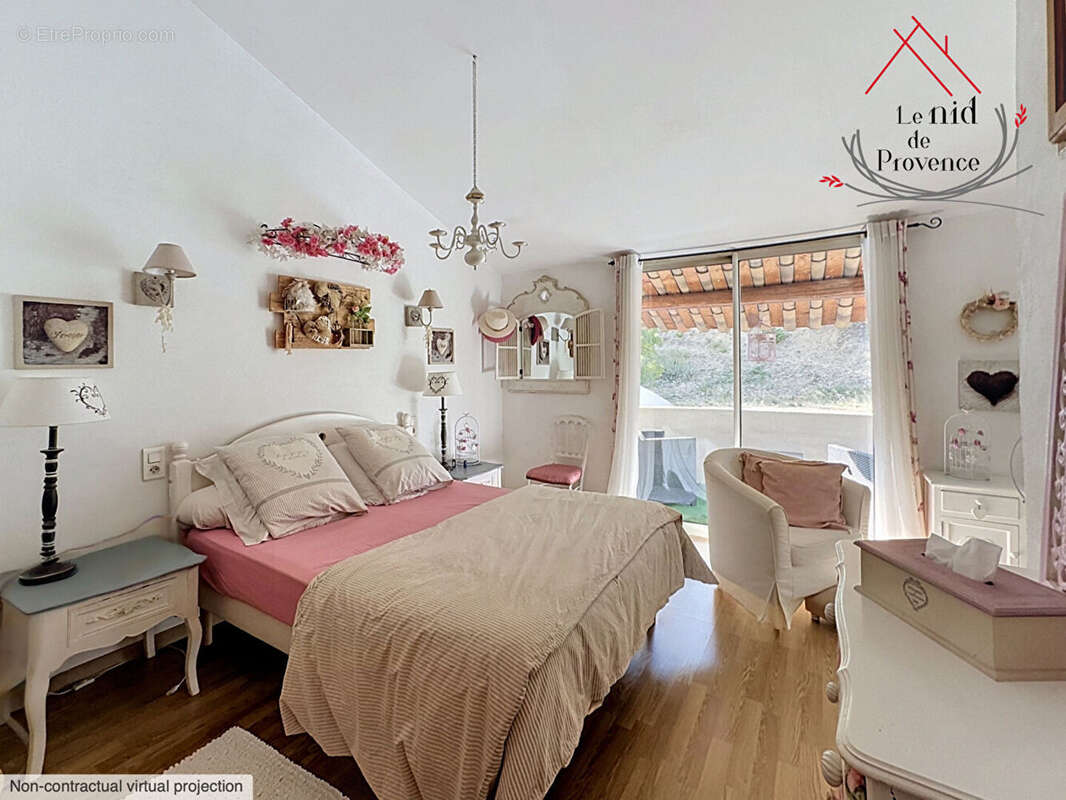 Maison de 250m2 au coeur de la campagne de Valréas - photo 10