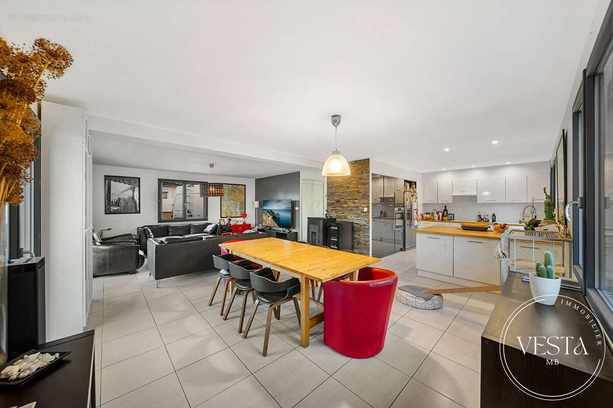 Maison à FONTAINE-LES-DIJON