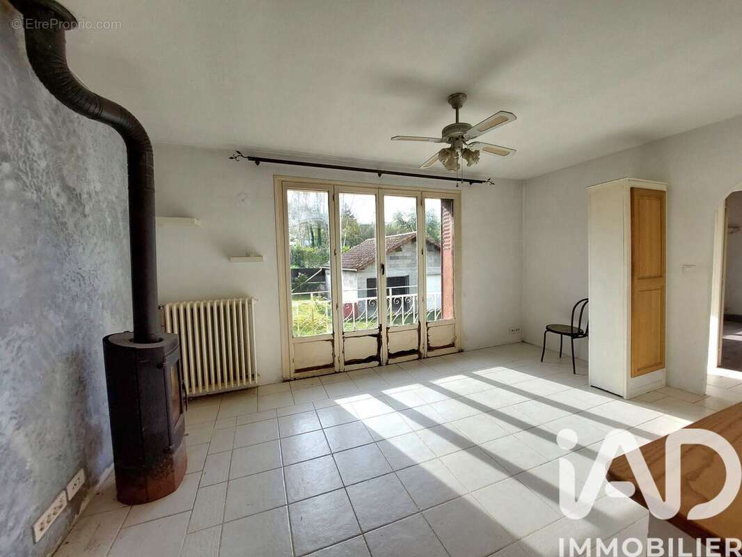 Photo 3 - Maison à SALIGNY