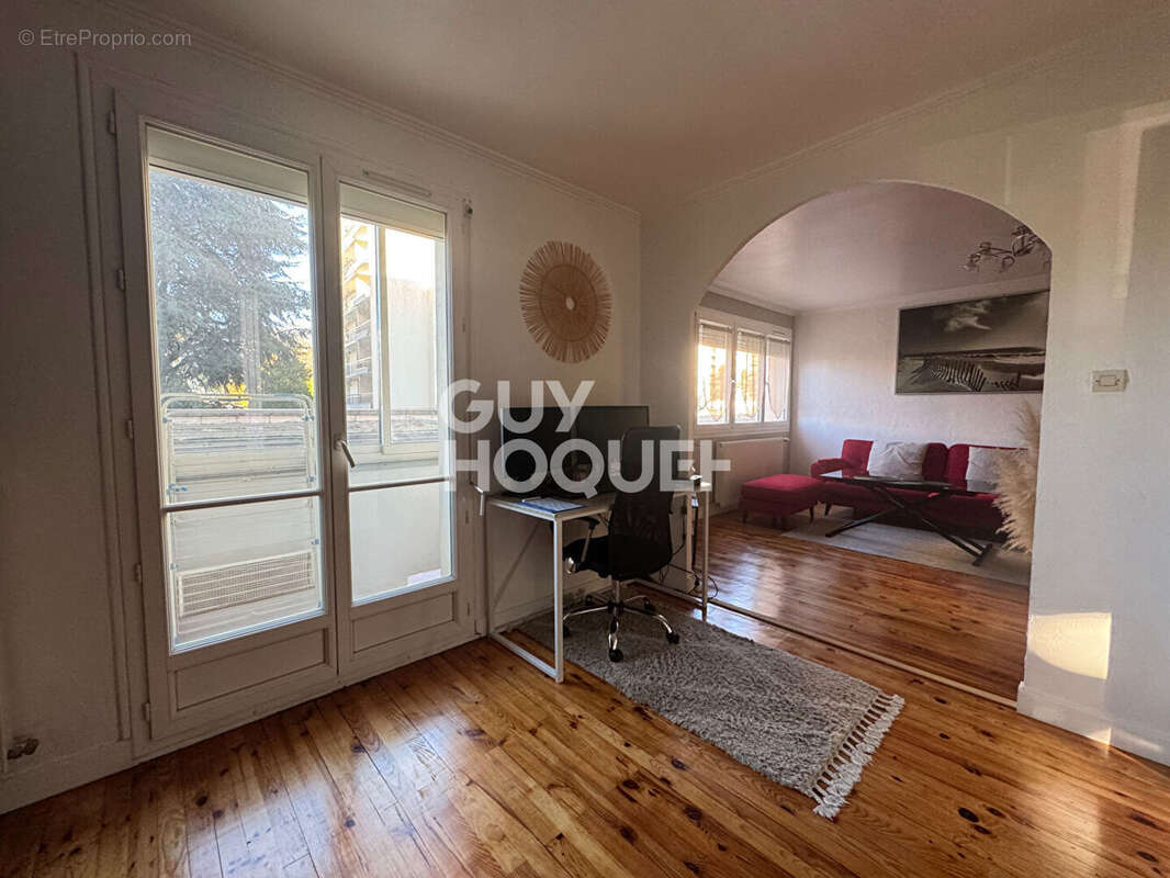 Appartement à CALUIRE-ET-CUIRE