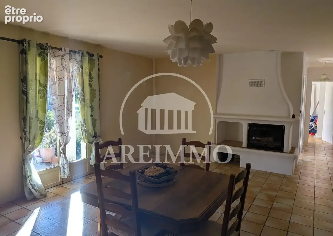 Maison 4 pièces 90 m² à vendre à Saint-Martin-De-Londres (34380) - photo 4
