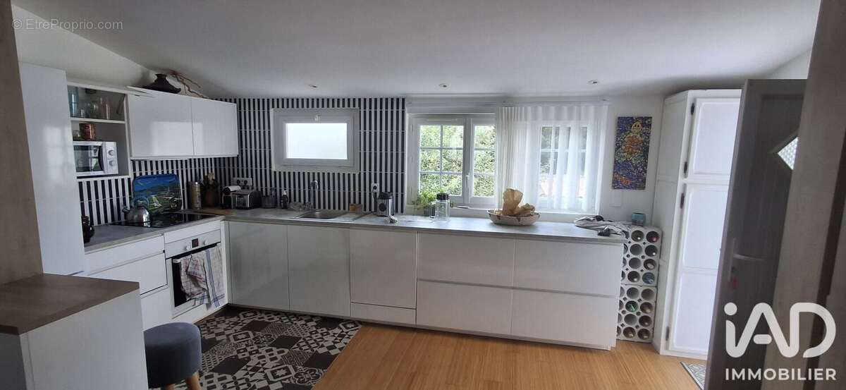 Maison 87 m² à La Rochelle  - photo 7