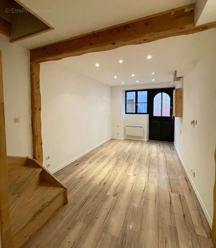 Appartement à REALMONT