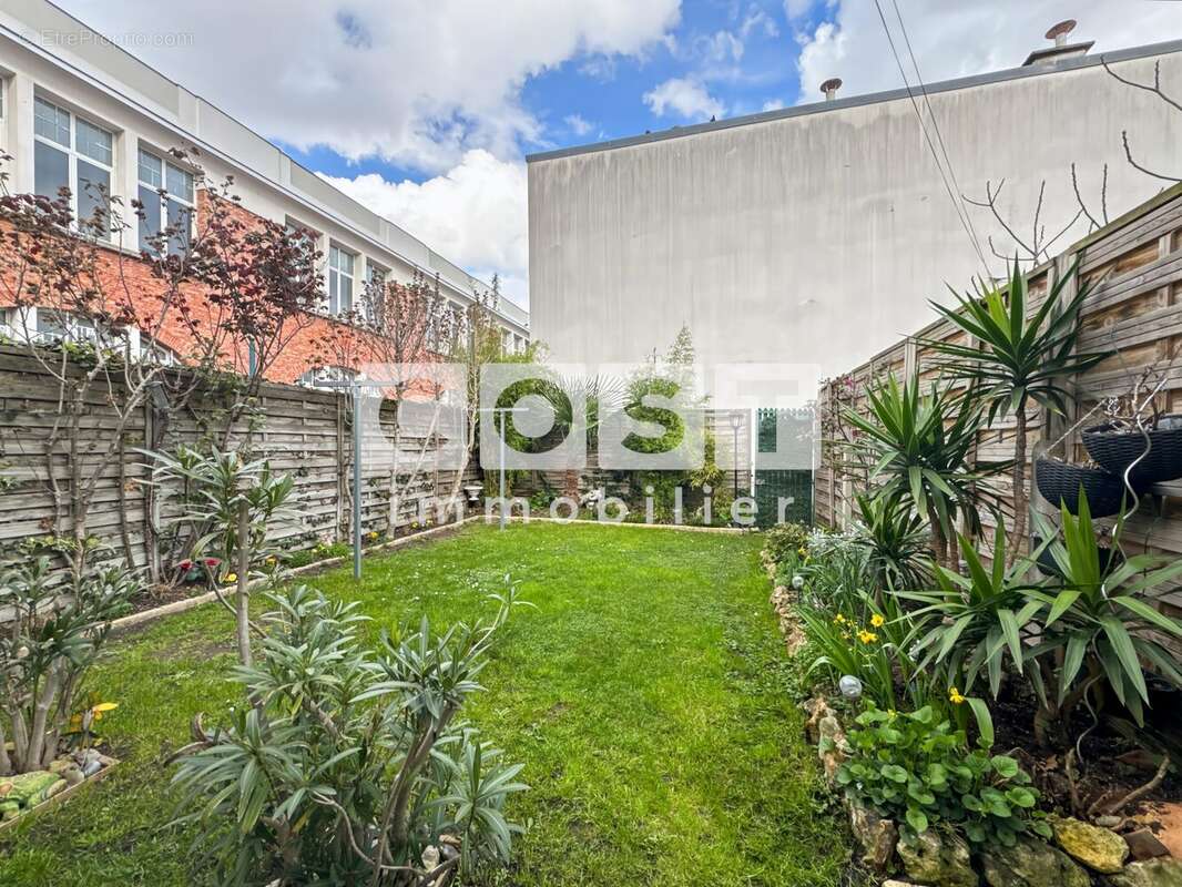 Maison à GENNEVILLIERS