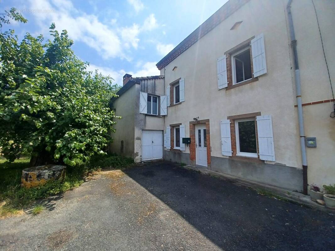 Maison à MONTDRAGON