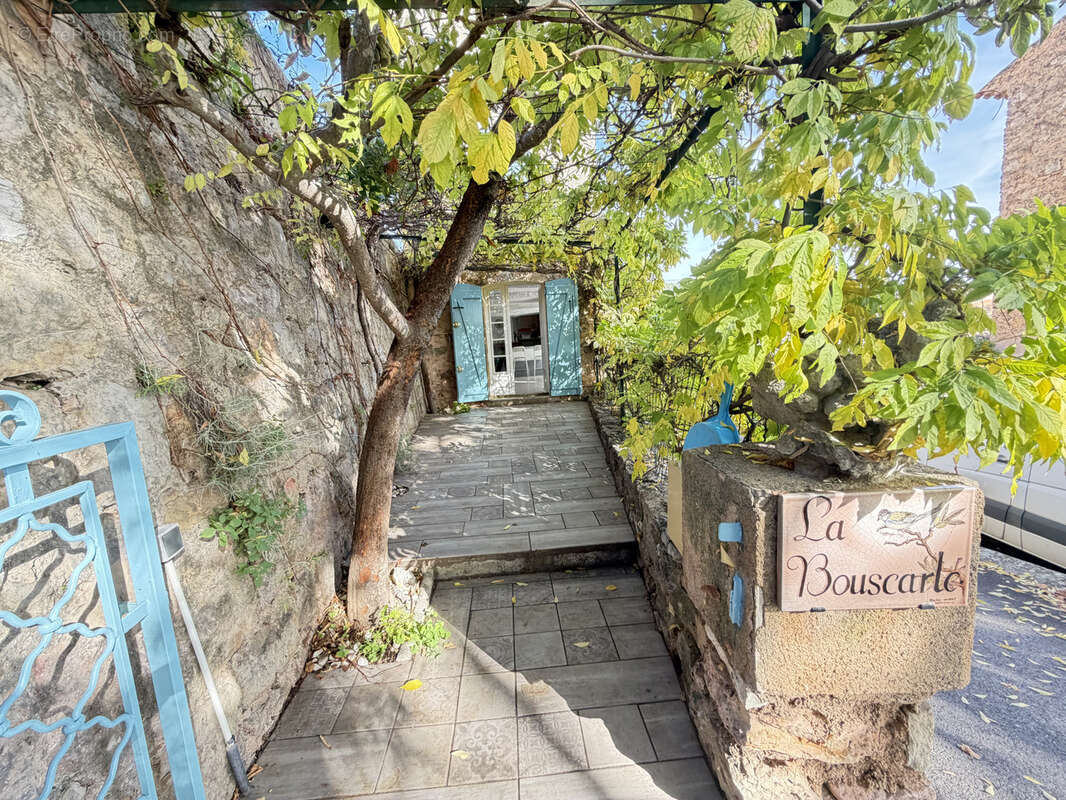 Maison à MOISSAC-BELLEVUE