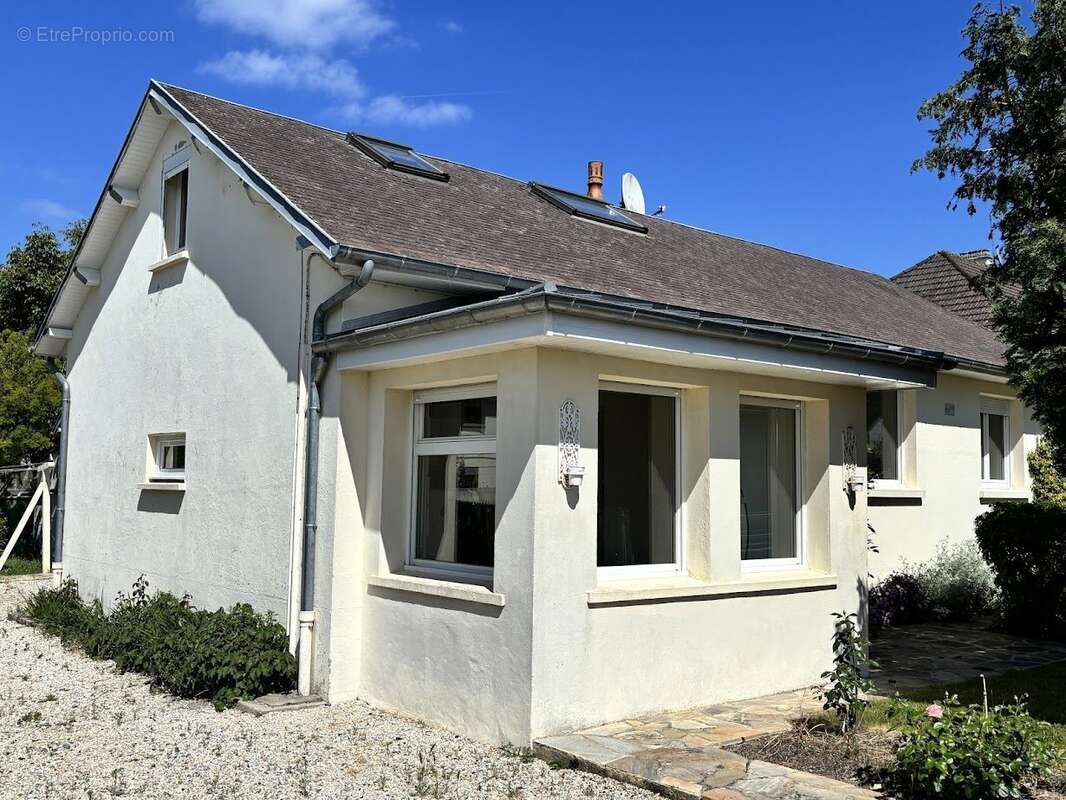 Maison à BREVILLE-SUR-MER