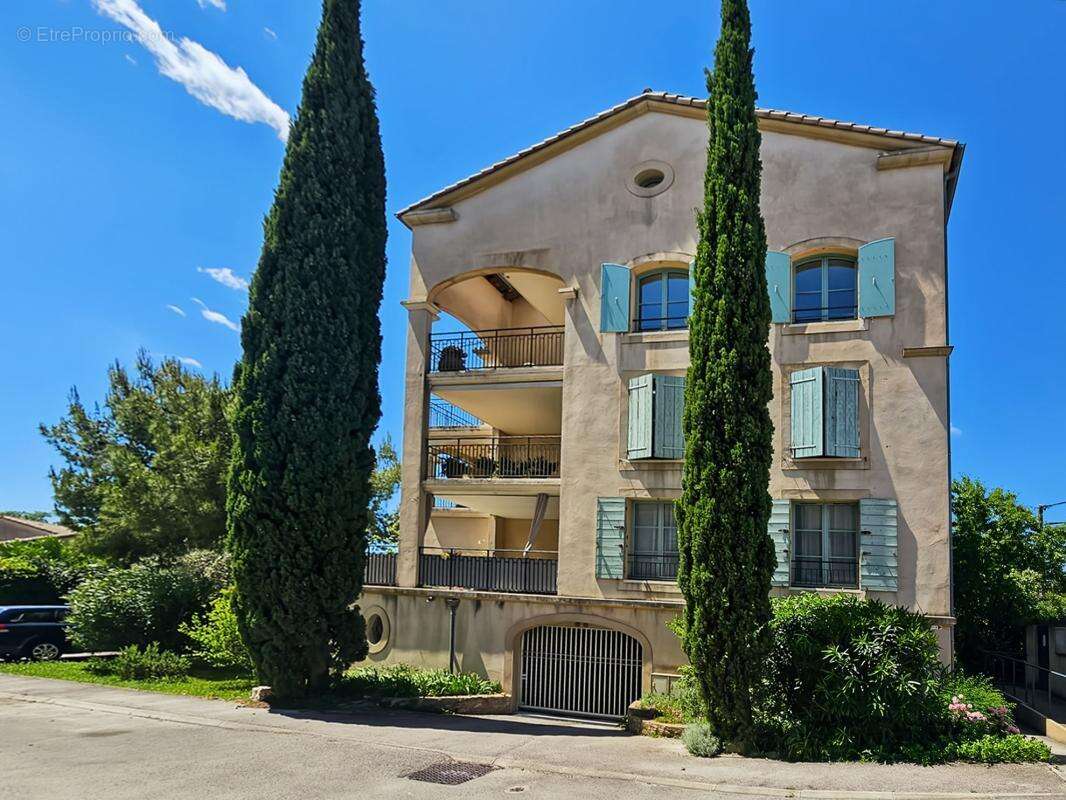 Appartement à UZES