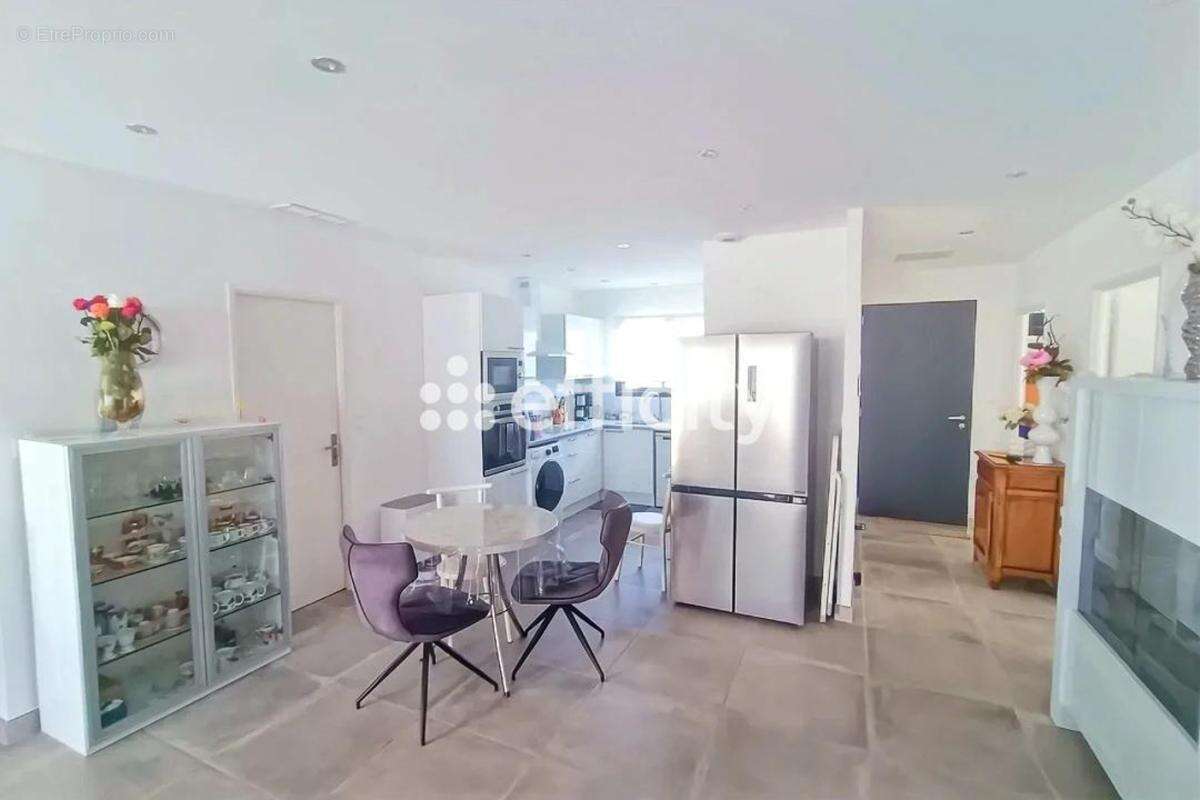 Maison à COLOMBIERS