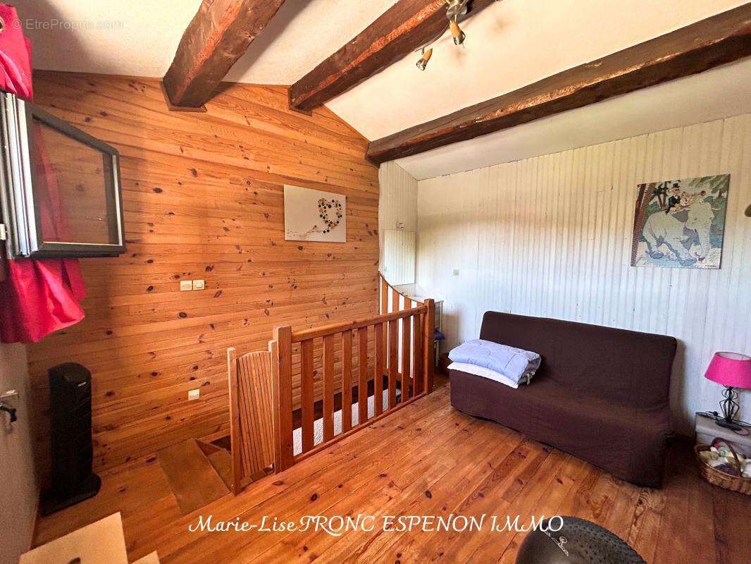 Maison à PERNES-LES-FONTAINES