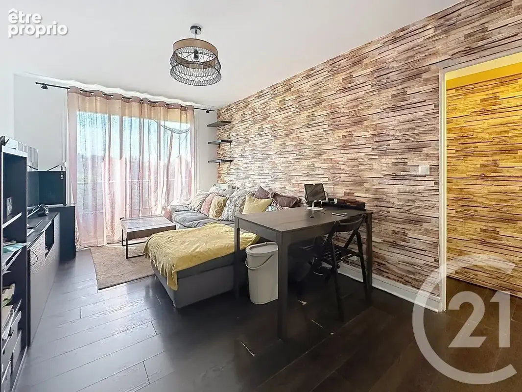 Photo 1 - Appartement à THIAIS