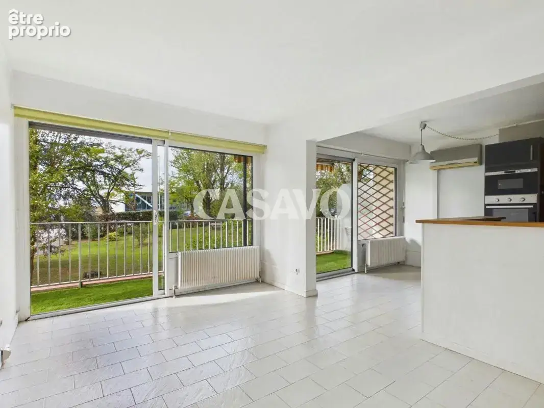 Vente Appartement 4 pièces de 89m² - 69110 Sainte-Foy-lès-Lyon - photo 1