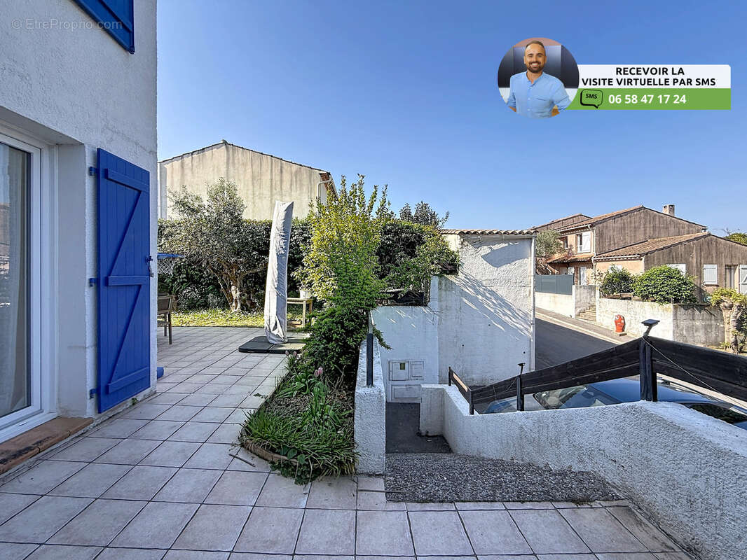 Maison à LA ROQUETTE-SUR-SIAGNE