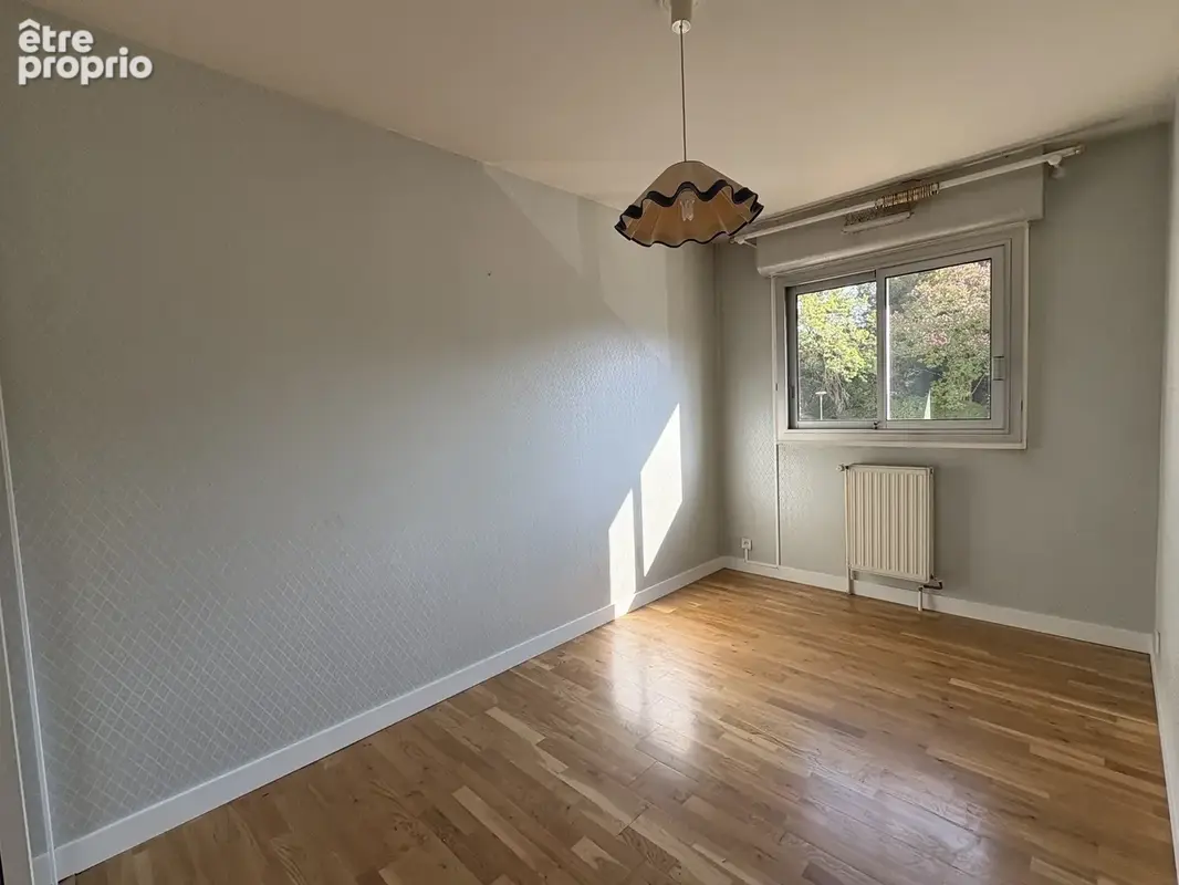Appartement type 4 avec parking bien situé - photo 12