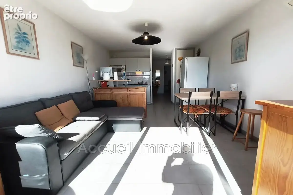 Appartement 2 pièces 35 m² à vendre à Le Grau-Du-Roi (30240) - photo 2