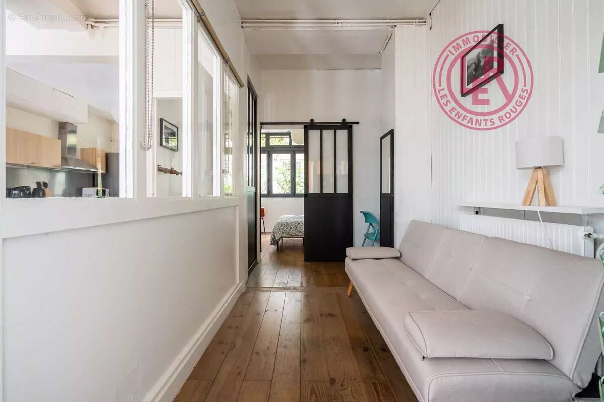 Appartement à PARIS-11E