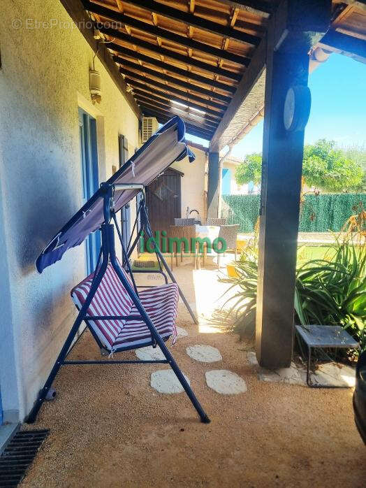 A voir Le Muy en impasse jolie maison F5 de 126m terrasse garage 250m terrain plat et clos 390000€ dpe b - photo 3